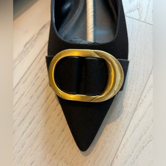 Black suede flats with gold buckle - Picture 4 of 4